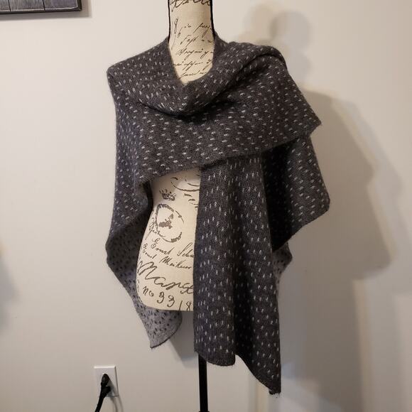 Vintage Nardi & Tagliaferri Italian Shawl Wrap Gray Dot Wool Mohair Reversible - Picture 2 of 6